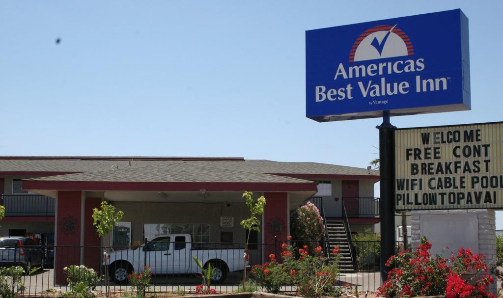 Americas Best Value Inn נידלס מראה חיצוני תמונה