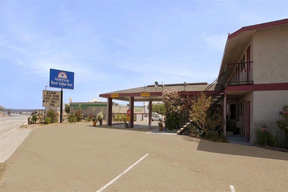 Americas Best Value Inn נידלס מראה חיצוני תמונה